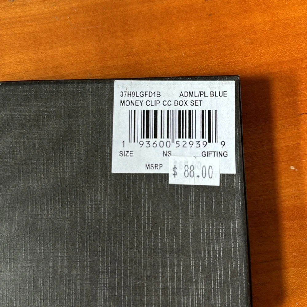 Michael Kors credit card holder and money clip